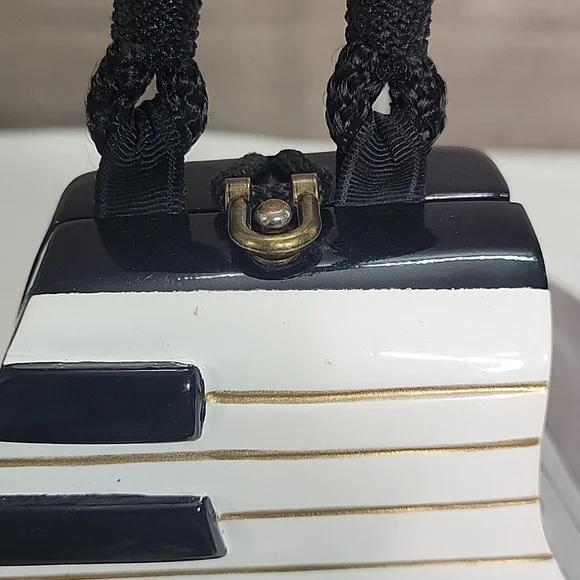 Limited Edition Timmy Woods Piano Bag - Picture 6 of 13